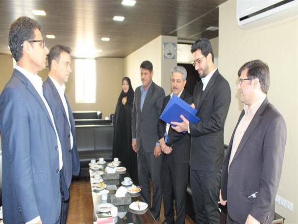آئین تودیع و معارفه رئیس جدید گمرک بندربوالخیر برگزار شد