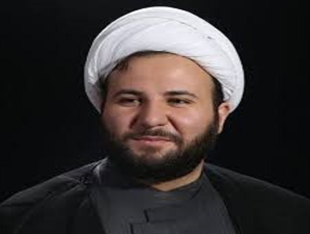 مشکل مردم واردات تخم مرغ و گرانی بنزین نیست