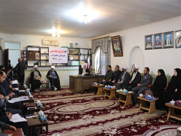 جوانان خود را باور کنند/ تلاش دشمن برای دین گریزی جوانان و ترویج فرهنگ غربی