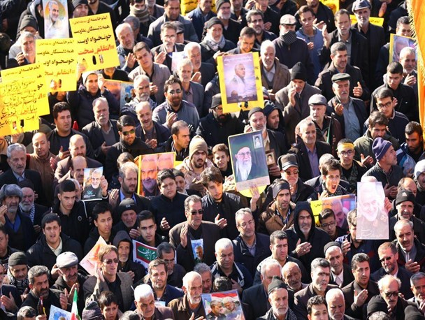 تصاویر هوایی از تجمع مردم همدان در پی شهادت حاج قاسم سلیمانی