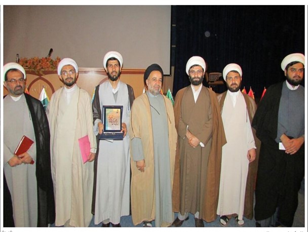 تجلیل از گروه تبلیغی سراج همدان به دلیل کسب رتبه برتر کشوری