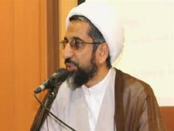 انتخابات در نظام ما انتخاب فرماندهان جنگ با استکبار است/ رنگ سبز لباس سپاه لرزه بر پیکره دشمنان انداخته است