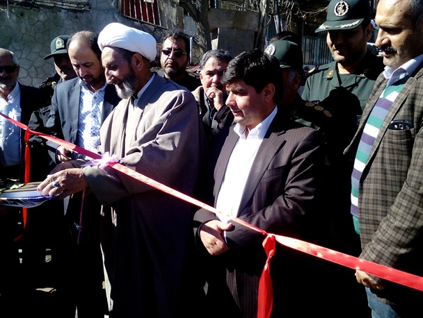 سنگ فرش و بازارچه اقتصاد مقاومتی محصولات محلی روستای زشک افتتاح شد+تصاویر