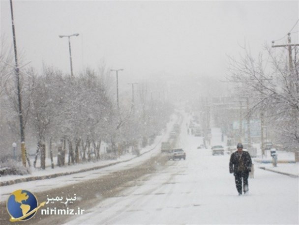 برف و کولاک در راه نیر/ دمای هوا 16 درجه کاهش می یابد