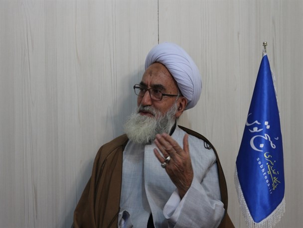 ماجرای قرارگرفتن عکس امام خمینی(ره) در کارت مراسم ازدواج و برخورد تند ساواک