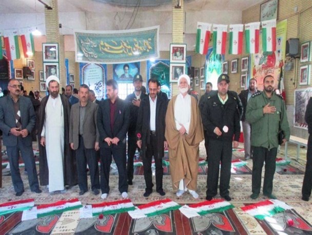 خانواده چهار شهید مدافع حرم در دلیجان تجلیل شدند+عکس