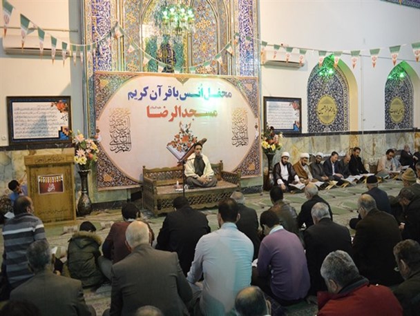 محفل انس با قرآن کریم در مسجد الرضا (ع) گیلاوند برگزار شد+تصاویر