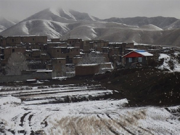 طبیعت برفی روستای زمند