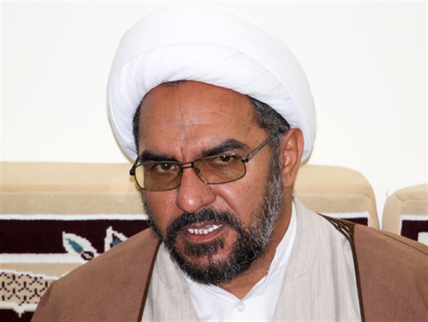 انقلاب اسلامی یک فرصت و امانت الهی است