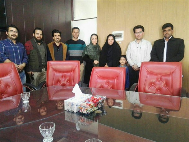 شهر نی‌ریز با برخورداری از فرهنگ و تاریخ غنی به سبقه هنری شهره می‌باشد