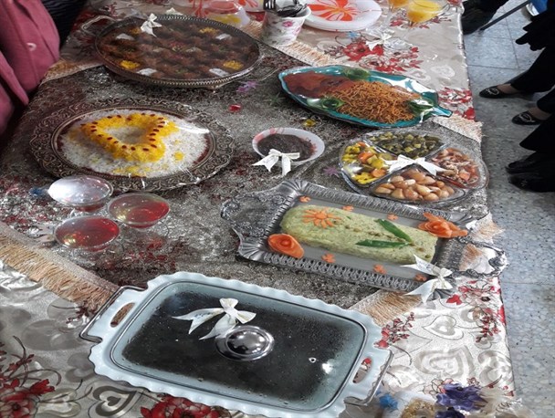 جشنواره غذای سالم و نان محلی در نهبندان برگزار شد + تصاویر