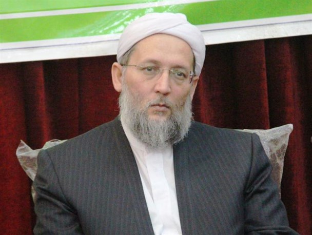 عملکرد دولتمردان در اقتصاد مقاومتی ضعیف بوده است/ حق مردم ایران نیست که در مشقّت باشند