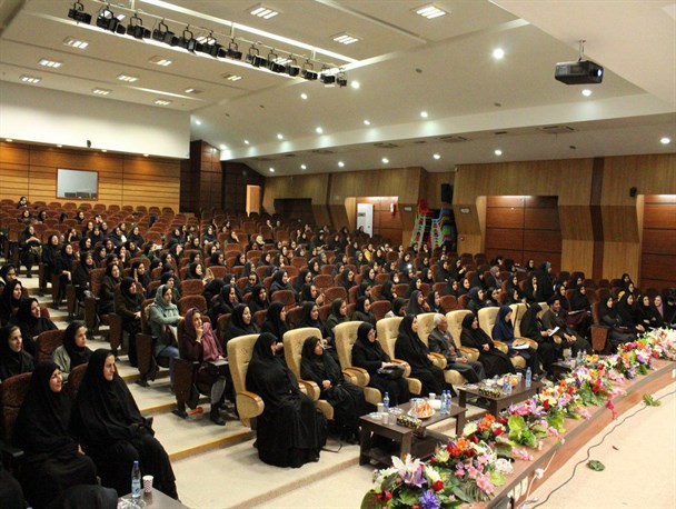 همایش خودباوری بانوان در یاسوج برگزار شد+تصاویر