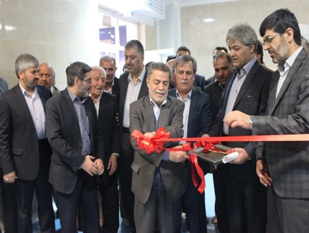 بزرگترین کارخانه تولید نخ جراحی خاورمیانه در تفت افتتاح شد+عکس