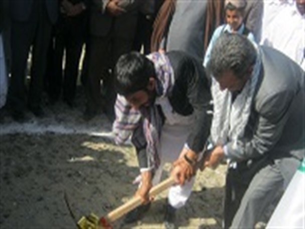 کلنگ زنی مدرسه و افتتاح پایگاه روستای امیر آباد گرنچین