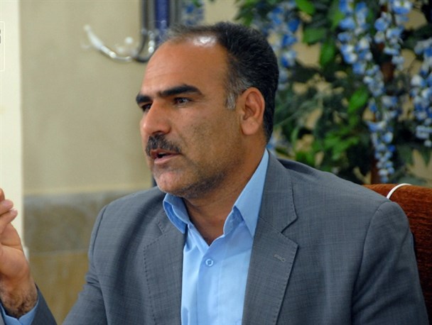 جاوید:700سازه موقت بدون مجوز قانونی در یاسوج فعالیت می کنند