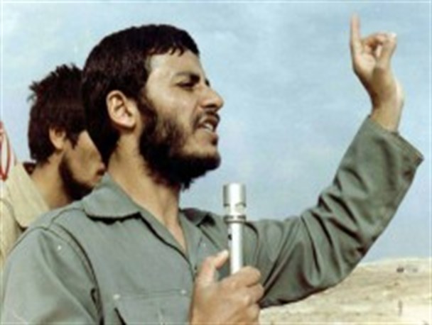 حسین وار زیستن و حسین وار شهید شدن را دوست می دارم