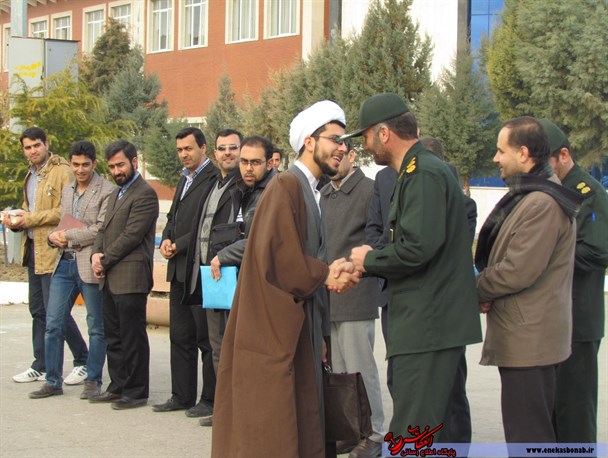 بیش از ۱۳۰ نفر از دانشجویان بناب به مناطق عملیاتی جنوب کشور سفر کردند