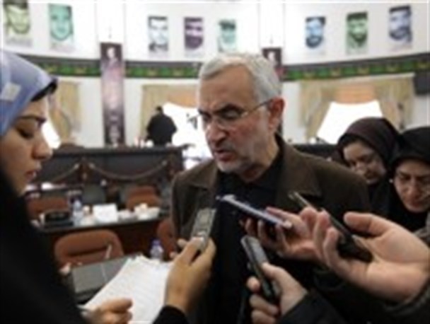 ترجیح ما این است که قیمت بلیت اتوبوس افزایش پیدا نکند/ وعده ۱۵ میلیاردی استانداری هنوز محقق نشده است