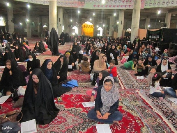 آزمون‌ کتبی حافظان قرآن کریم در نظرآباد