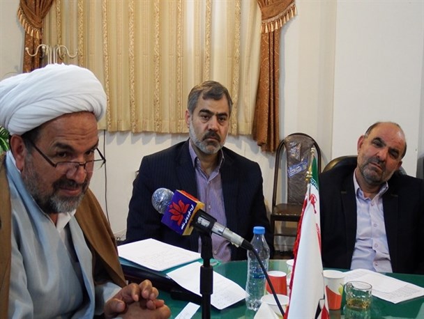 بنیاد شهید کار هفت سازمان و وزارت خانه را انجام می‌دهد/1100 خانواده ایثارگر استان فاقد مسکن