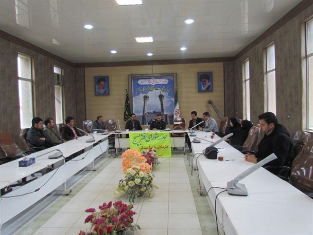 برگزاری شورای عالی قشر بسیج هنرمندان در شهرستان سنقروکلیایی