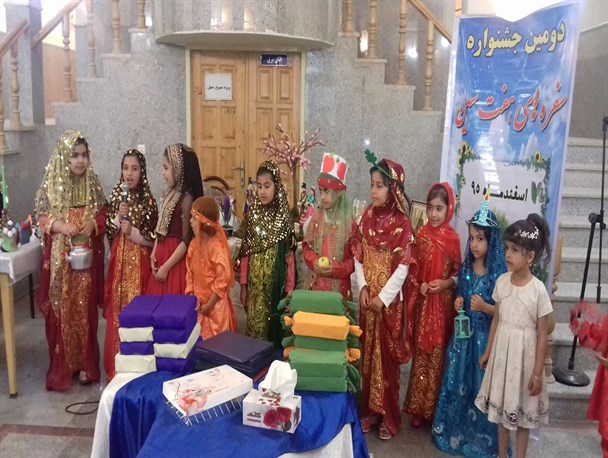 جشنواره سفره های 'هفت سین 'در دیلم برگزار شد