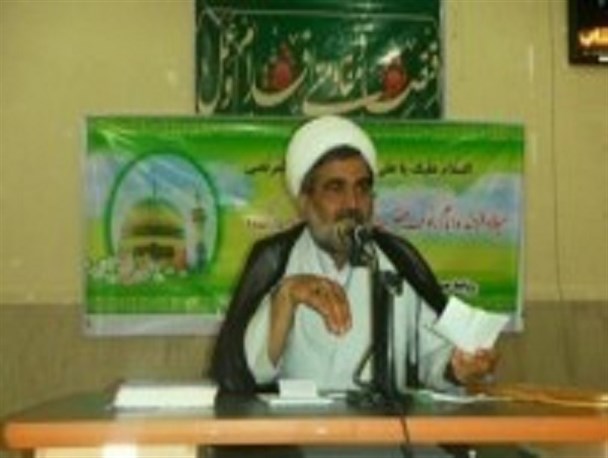 کانون‌های فرهنگی مساجد محور اتصال جوانان به مساجد باشند