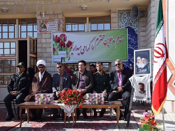 به نیکی و خوبی نمیرسید مگر اینکه از بهترین چیزهایی که دوست داری انفاق کنید