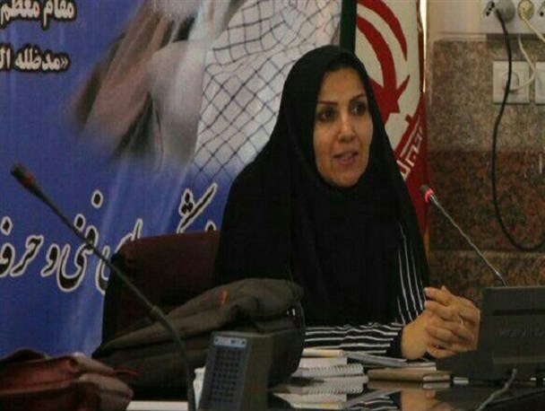 حجاب را با زیبایی و عشق به خداوند باید آموزش داد