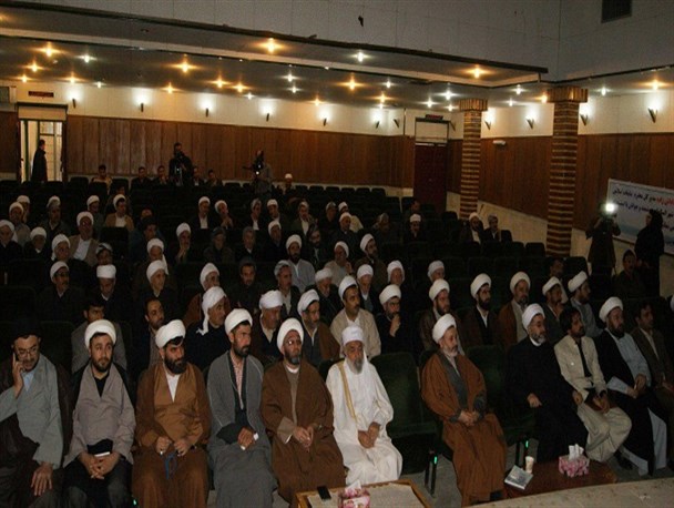 همایش علمای اهل سنت و تشیع در مهاباد برگزار شد