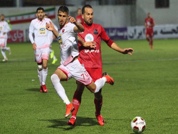 نساجی 1- پرسپولیس 1/ تساوی، سهم جلالی و برانکو در هفته بیست و یکم