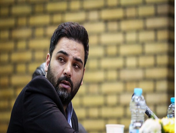 وعده علیخانی برای تغییر داوران «عصر جدید»/ چرا فصل دوم ساخته شد؟