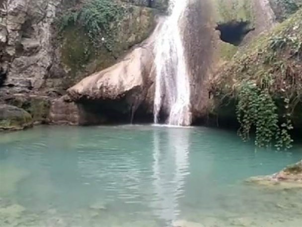 آبشار لوه در واپسین روزهای زمستان+ فیلم