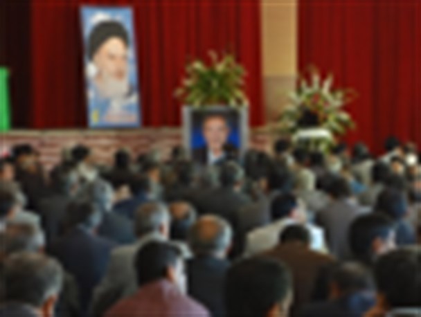 مراسم بزرگداشت مرحوم حسن زاده با حضور استاندار و مدیران سابق استان +تصاویر