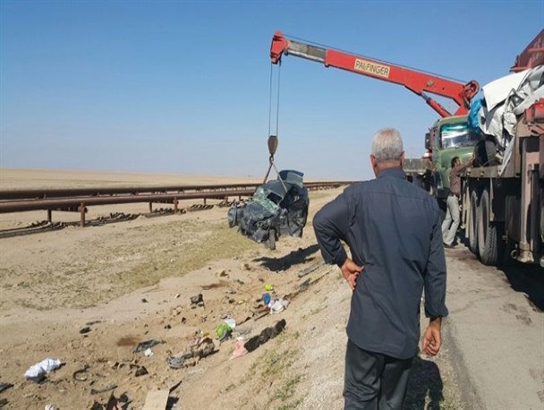 چهار آبادانی در تصادف محور امیدیه – ماهشهر جان باختند+تصاویر