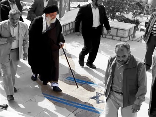 اوباما مغلوب آیت‌الله خامنه‌ای شد /عکس‌نوشت