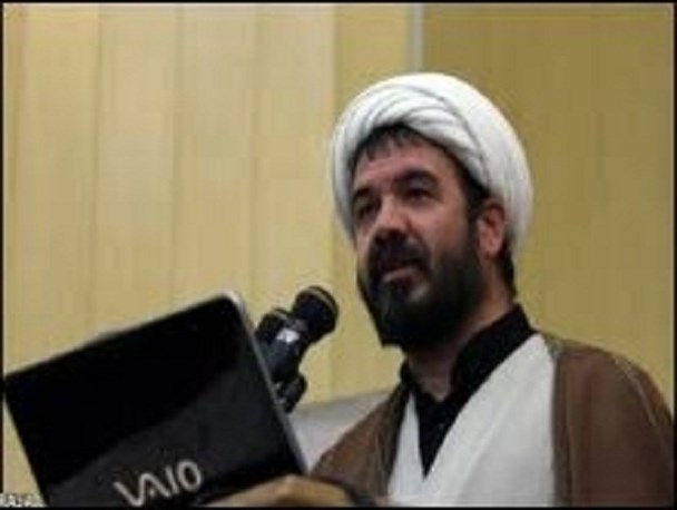 خاکریزهای فیلم های انقلابی، توسط سلحشور باز شد