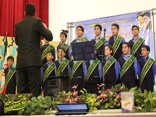 بندر خمیر میزبان مسابقات سرود و تئاتر دانش آموزان مناطق هرمزگان