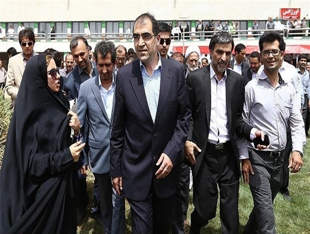 وزیر بهداشت برای رسیدگی به روند امدادرسانی به خسارت دیدگان زلزله عازم خراسان رضوی شد