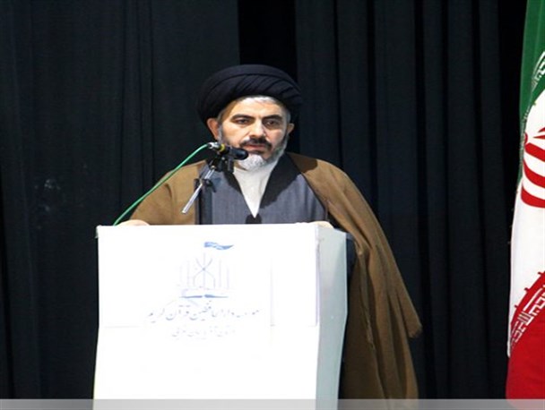 آیه های قرآنی؛ سرمشق و الگویی برتر برای جامعه