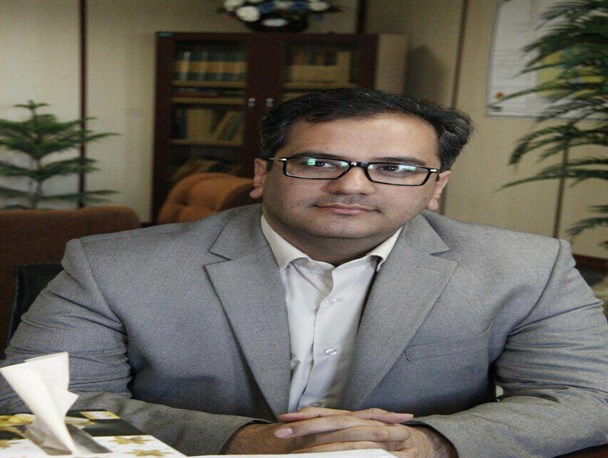 اجرای عملیات نورپردازی معابر و میادین قرچک باهدف زیباسازی سیمای شهری
