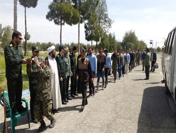 اعزام دو گروه جهادی از ساوه به مناطق سیل‌زده پلدختر+ عکس