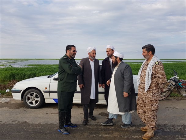 توزیع بیش از ۲۰۰۰ بسته معیشتی در مناطق سیل‌زده گلستان/ ۶گروه جهادی درحال تخلیه آب منازل هستند