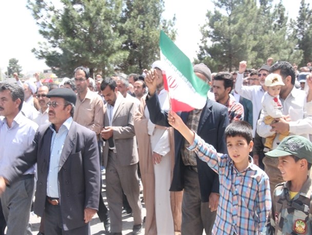 شعار مرگ برآل سعود ومرگ بررژیم کودک کش درقاین طنین انداز شد+تصاویر