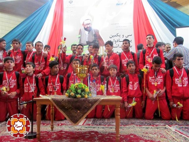 استقبال و تجلیل از تیم فوتبال استیل البرز آق قلا قهرمان لیگ برتر نونهالان کشور
