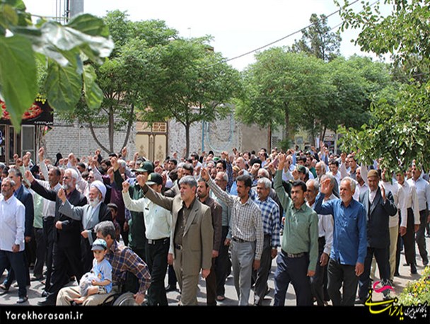 نمازگزاران خلیل آبادی تجاوز آل سعود به مردم یمن را محکوم کردند + تصاویر