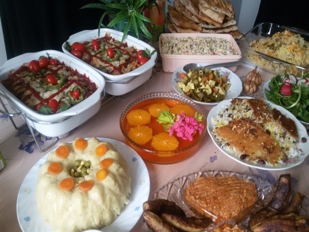 برگزاری جشنواره خیریه غذا در ملایر