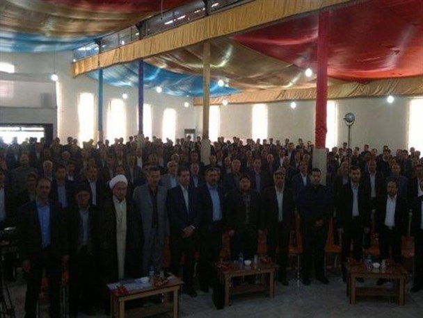 معلمان نمونه شهرستان چالدران تجلیل شدند +تصاویر