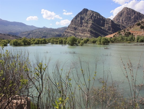 شط زیبای شیمبار(شیرین بهار)در ایلراه نوستالژیک قوم بختیاری+تصاویر